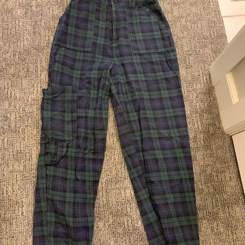 Pants - Picture 2 of 5